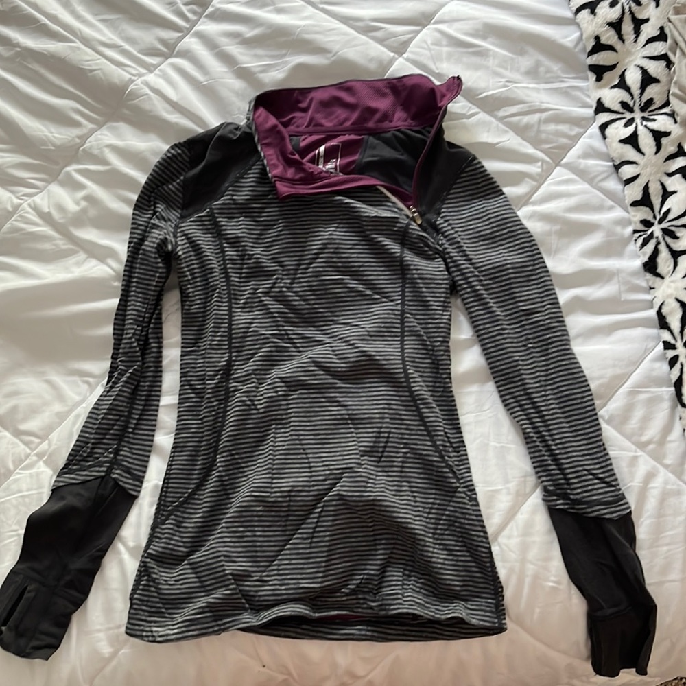 Mondetta long sleeve workout jacket with diagonal zipper